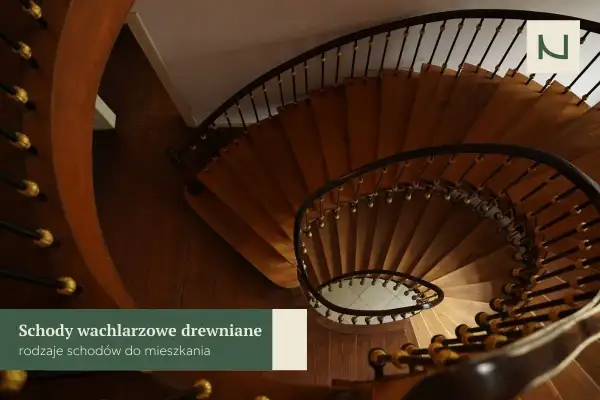 Eleganckie schody wachlarzowe z drewna, z czarną balustradą i złotymi zdobieniami, tworzą stylowe wnętrze.