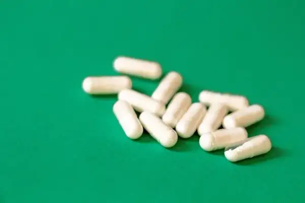 Łączenie alkoholu z antybiotykiem Amoksiklav - jakie są zagrożenia