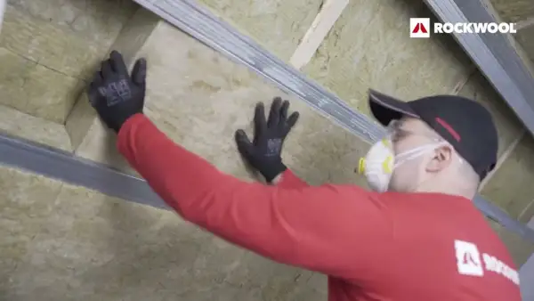 Jak ocieplić poddasze skutecznie i tanio – sprawdzone metody izolacji