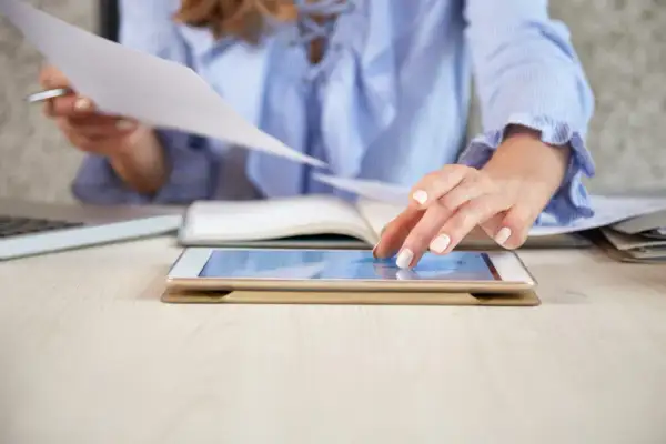 Cyfrowe usługi dla obywateli: korzystanie z ofert online w Galicji