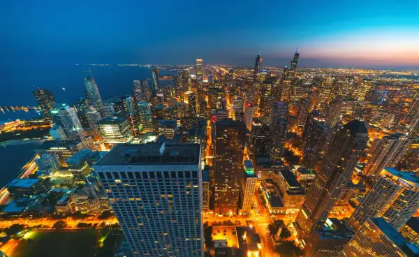 Chicago nocą: gdy muzyka spotyka emocje kasyna online