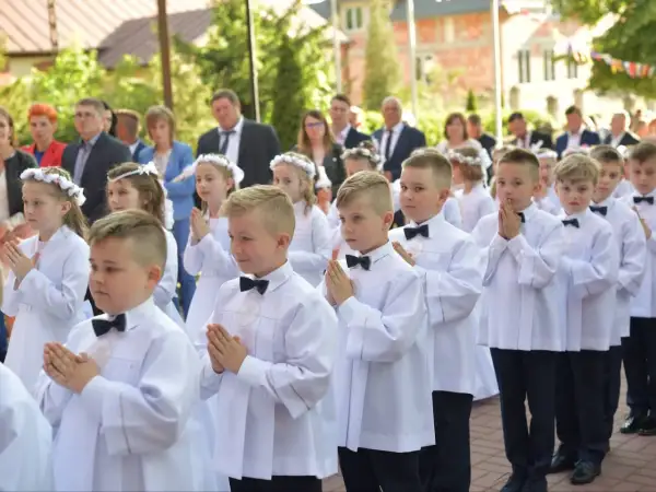 Ile dać na chrzest jako gość? Sprawdź, co jest odpowiednie