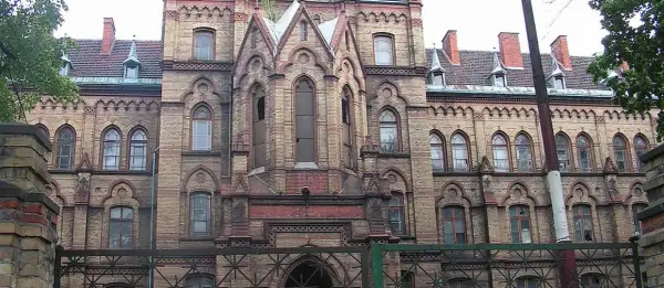 Pałac w Mokrzeszowie historia: nieznane fakty i tajemnice budowli