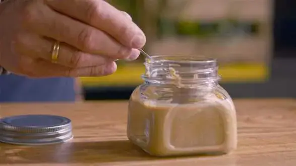 Domowa pasta tahini