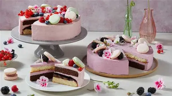 Tort malinowy