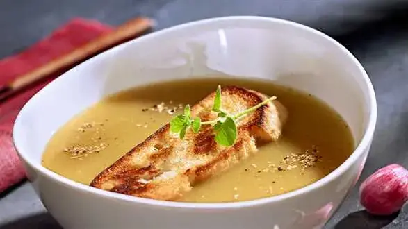 Zupa czosnkowa