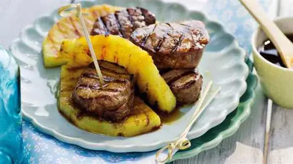 Filet teriyaki z ananasem