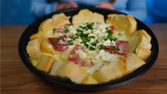 Tarta z czerstwego pieczywa
