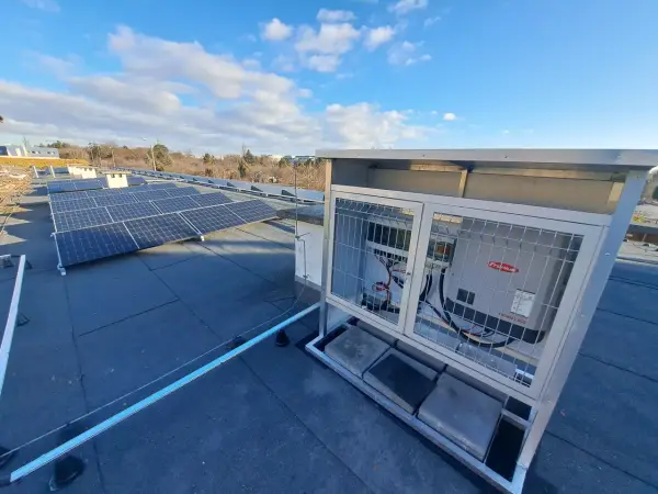 Konstrukcja pod falownik: klucz do efektywnej instalacji PV