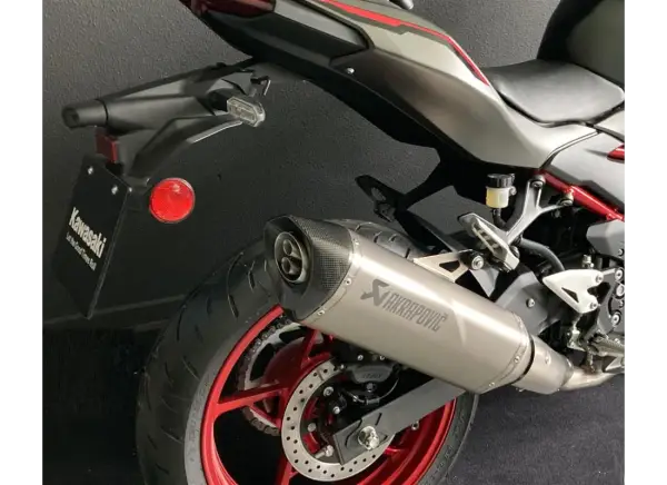 Ile kosztuje wydech Akrapovic? Sprawdź ceny i oszczędź na zakupie!