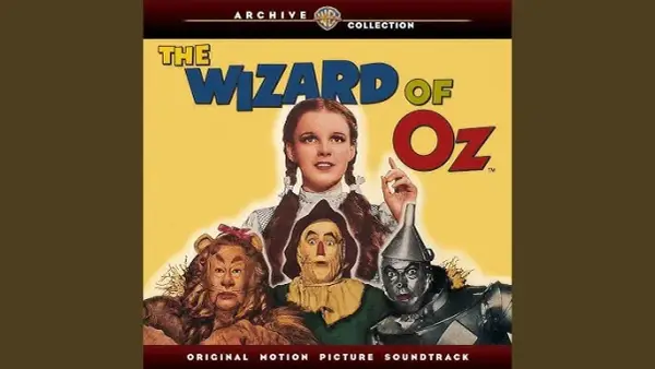 Gdzie usłyszeć Somewhere Over the Rainbow w filmie The Wizard of Oz?