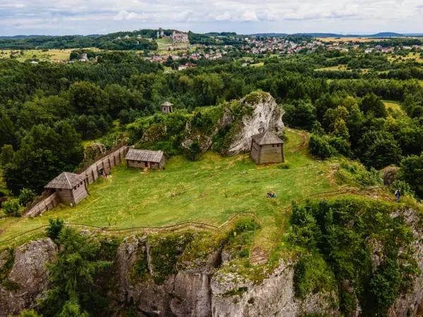 Gród na Górze Birów: Czy warto? Historia, praktyka, widoki!