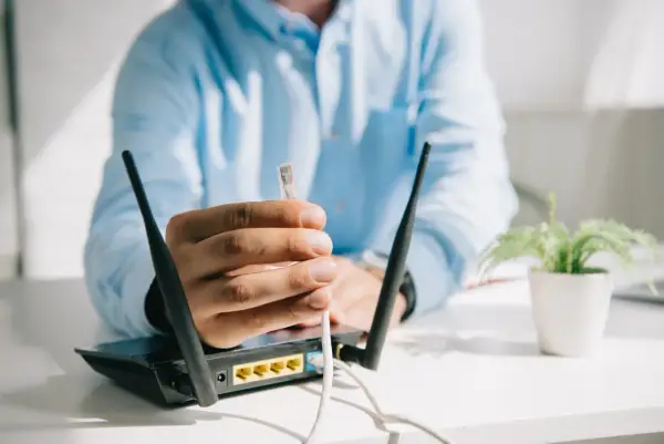 Jak zakłócić sygnał wifi i dlaczego lepiej tego nie robić