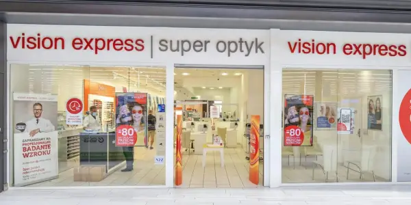 Czy w Vision Express dobrze badają wzrok? Opinie i doświadczenia klientów