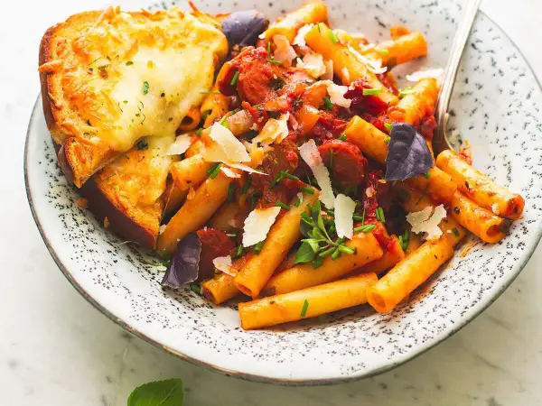 Maccheroni - Jak gotować ten makaron? Poradnik
