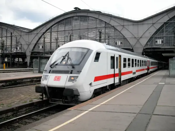 Ile kosztuje bilet do Niemiec pociągiem? Ceny, zniżki i porady