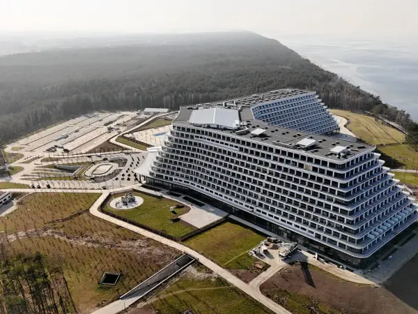 Kiedy będzie otwarty hotel Gołębiewski w Pobierowie? Oto najnowsze informacje
