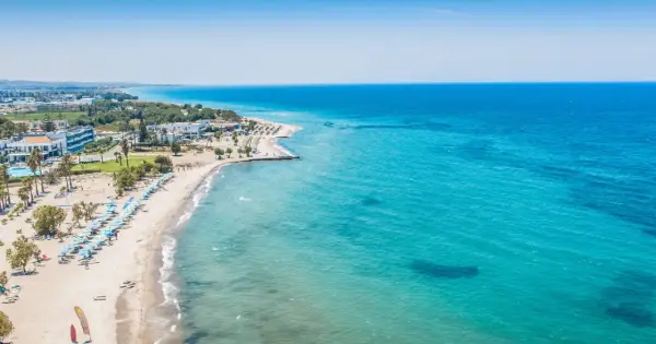 Kos - Plaże, historia, aktywność? Zaplanuj zwiedzanie!