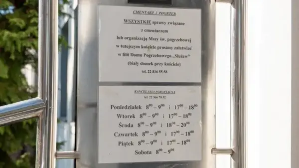 Ile księdzu za pogrzeb? Zaskakujące różnice w opłatach w parafiach