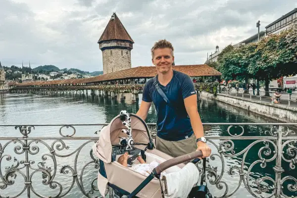 Wakacje z niemowlakiem - jak wybrać kierunek, nocleg i transport