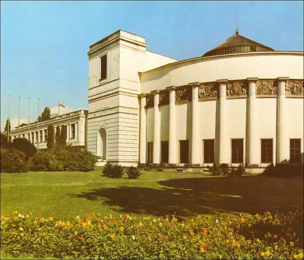 Na jakiej ulicy jest sejm i senat? Odkryj ich lokalizację w Warszawie