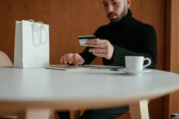 Kiedy odnawia się debet w PKO? Ważne informacje dla klientów