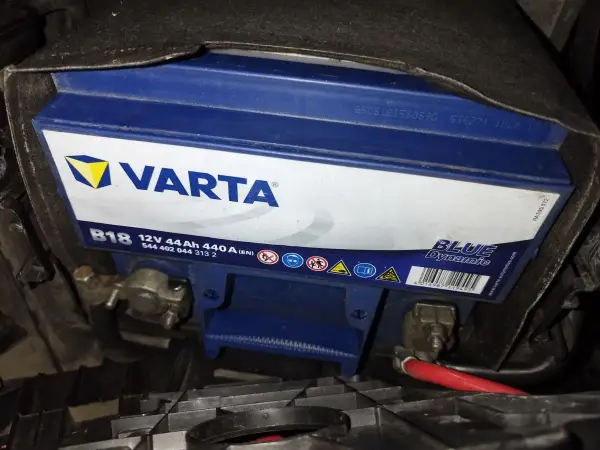 Jak odczytać datę produkcji akumulatora Varta? Sprawdź numer seryjny