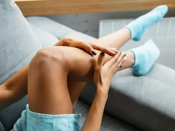 Drenaż limfatyczny w domu: Instrukcja krok po kroku na obrzęki i cellulit