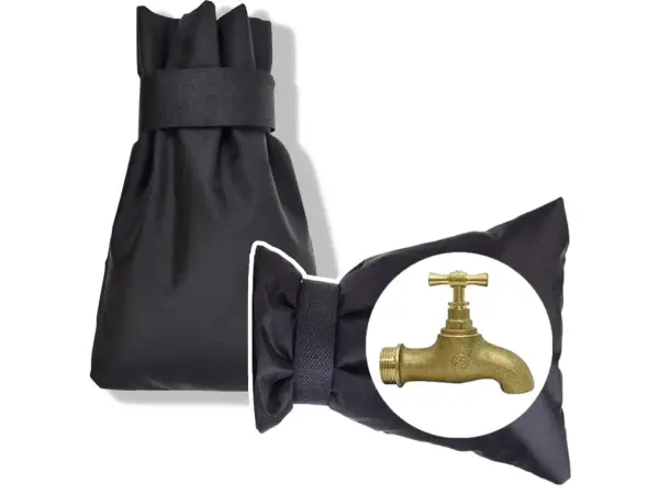 Pokrowiec na kran ogrodowy, pokazujący jak zabezpieczyć kran ogrodowy na zimę. Chroni przed mrozem.