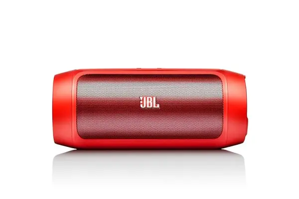 Czy do głośnika JBL można podłączyć pendrive? Sprawdź modele, które to umożliwiają
