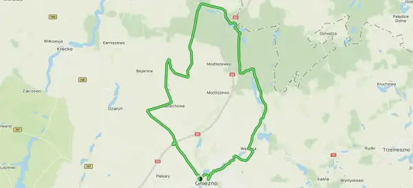 Mapa z zaznaczonymi trasami rowerowymi wokół Gniezna, prowadzącymi przez Kłecko, Modliszewko i inne malownicze miejscowości.
