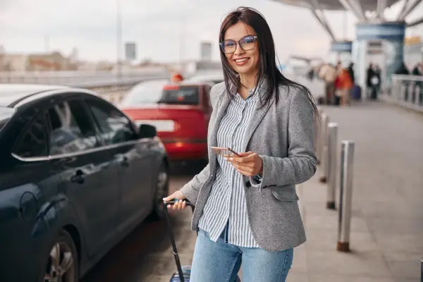Wakacyjna podróż z Krakowa: Znajdź najlepszy parking na lotnisku