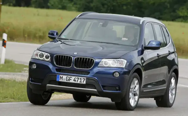 BMW X3 - Opinie, wady, zalety. Która wersja ma sens?
