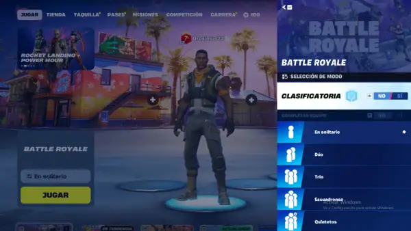 Gracz w Fortnite bez budowania, gotowy do gry w trybie Battle Royale. Wybiera opcję "En solitario" (Samotnie).
