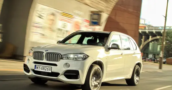 BMW X5 M50d - Czy ten diesel wciąż ma sens?