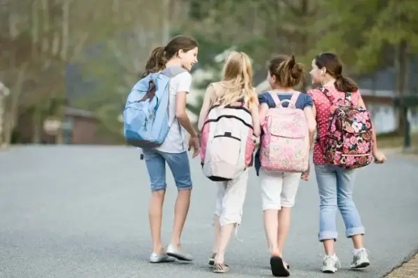 Plecaki szkolne jakie polecacie – wybierz najlepsze modele dla dzieci