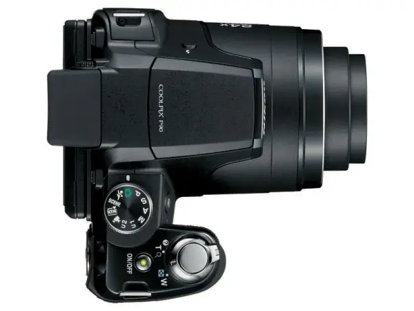 Nikon Coolpix P90 - Czy to najlepszy kompakt z superzoomem?