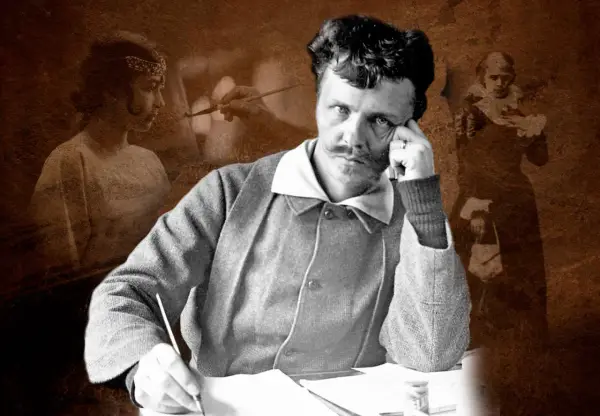 August Strindberg sitter vid ett bord och skriver, med spöklika figurer av kvinnor som svävar i bakgrunden, en påminnelse om hans verk.