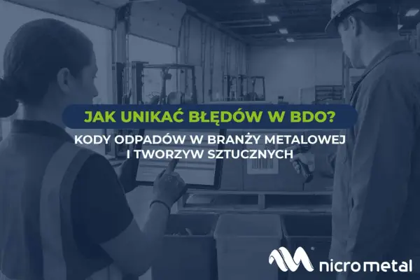 Kobieta i mężczyzna w magazynie omawiają kody odpadów w branży metalowej i tworzyw sztucznych. 19 12 04.
