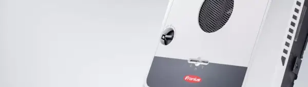 Fronius Primo 4.0-1: Co oznacza jedna świecąca dioda? Rozwiązania