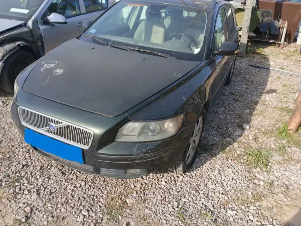 Volvo V50 nie odpala? Rozrusznik - diagnoza, koszty, wymiana
