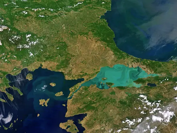 Gdzie leży Morze Marmara? Lokalizacja, znaczenie i ciekawostki