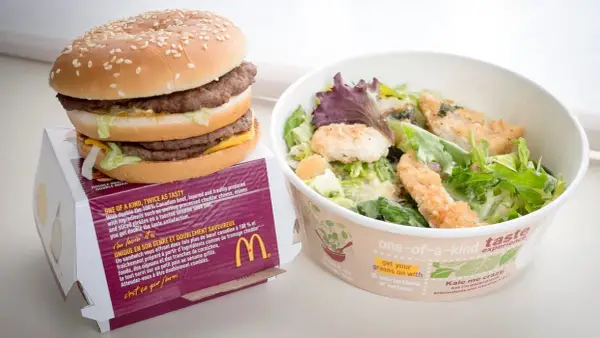 Ile kosztuje sałatka w maku? Zaskakujące ceny sałatek w McDonald's