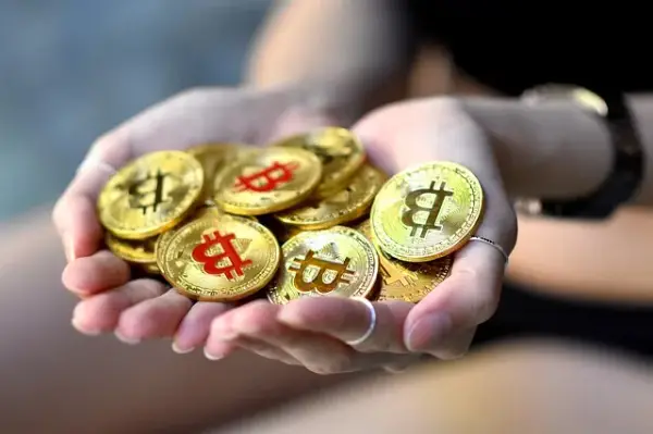 Czy kryptowaluty są legalne w Polsce? Poznaj przepisy i ograniczenia