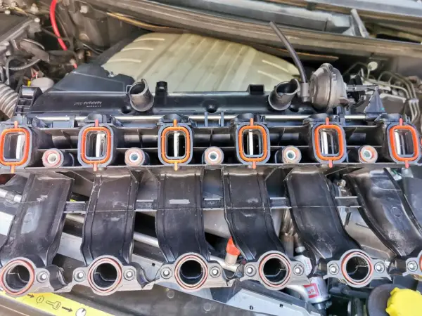 EGR 2.0 TDI: Objawy, naprawa, koszty. Czy zaślepiać? Poradnik.