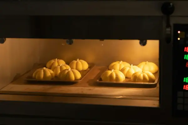 Piekarnik z termoobiegiem - kiedy naprawdę się przydaje