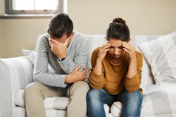 Jak pomóc mężowi w depresji - skuteczne sposoby wsparcia emocjonalnego