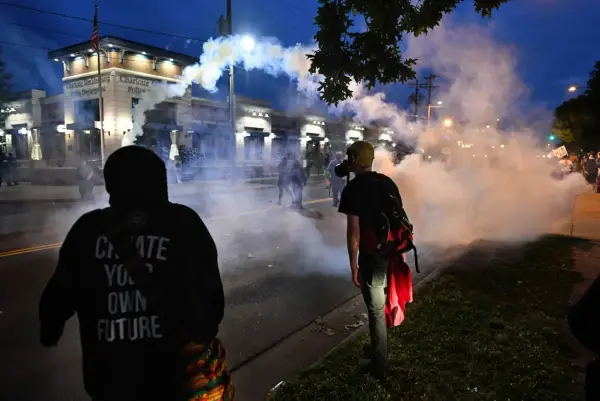 Skuteczne sposoby na złagodzenie skutków gazu pieprzowego