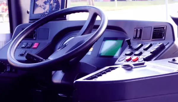 Ile zarabia kierowca autobusu w Szczecinie? Zaskakujące wyniki!