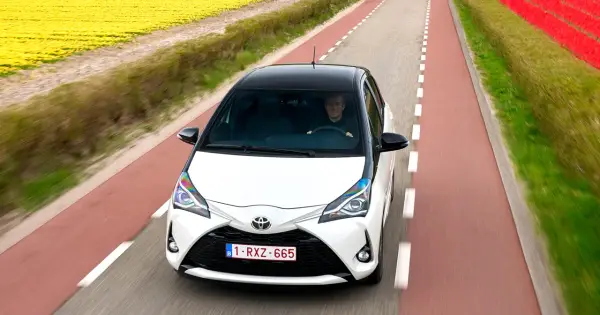 Toyota Yaris 2017 - Czy warto kupić? Analiza i porady!